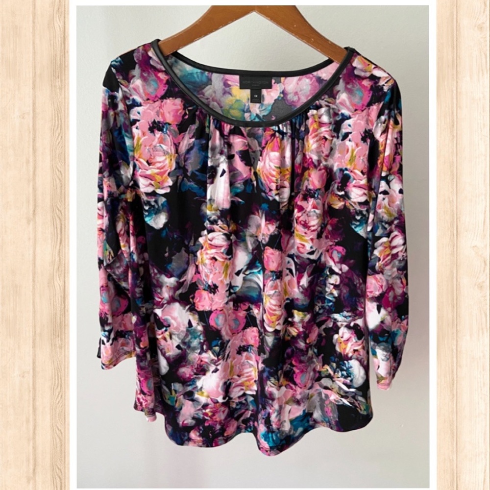 Floral 3/4 Sleeve Top